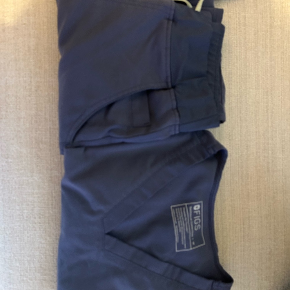 Figs Deep gray/blue scrub set